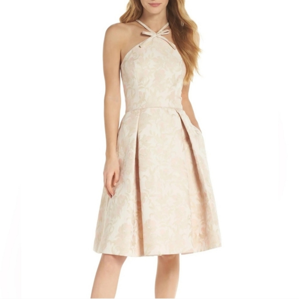 EUC Gal Meets Glam Evelyn Holly Jacquard Dress - Picture 3 of 7